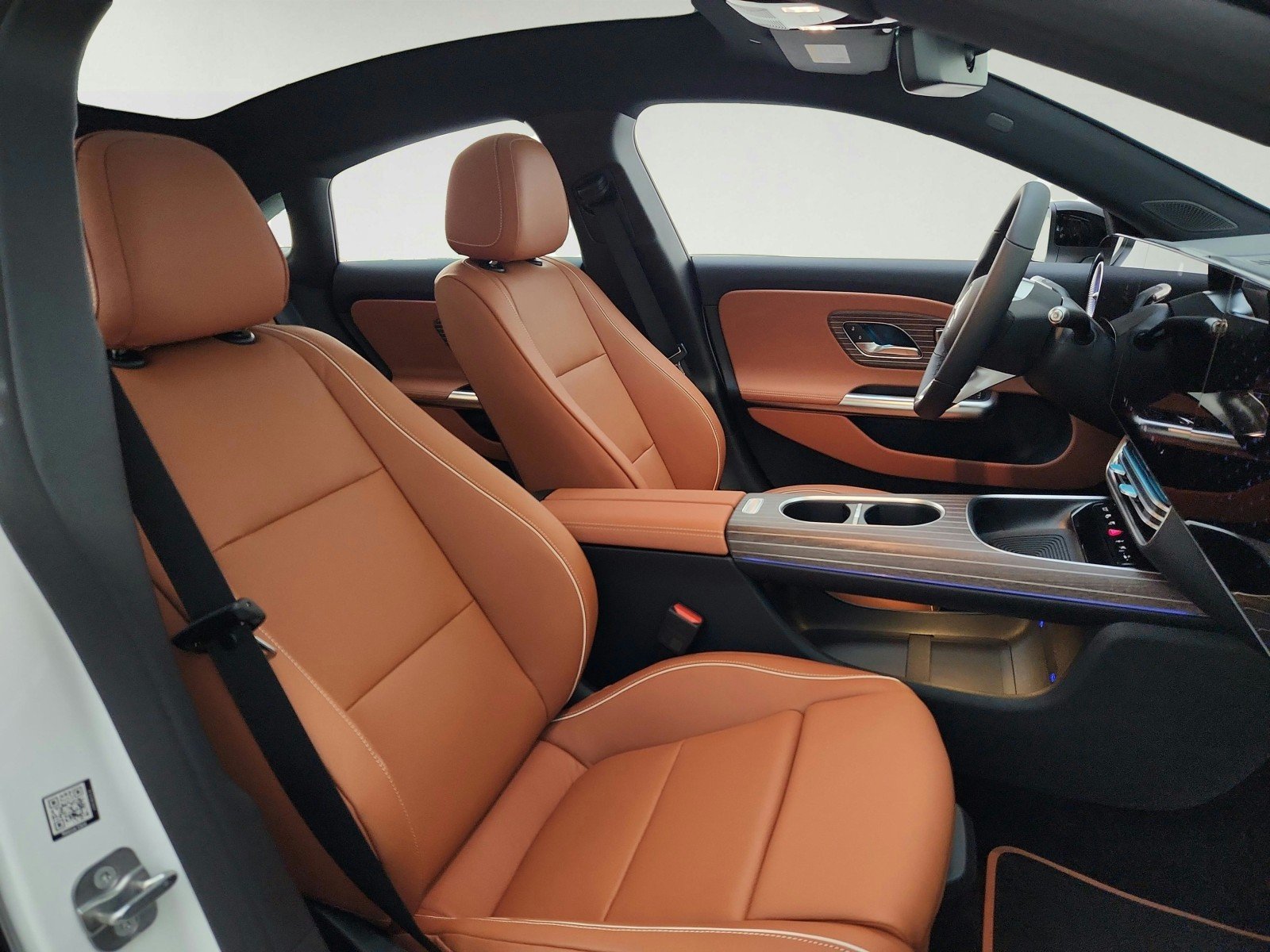 New 2027 Polar White Mercedes-Benz CLA 220 Hybrid FWD image 26