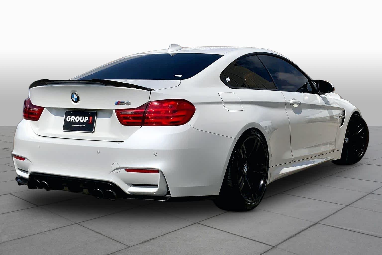 Used 2015 Mineral White Metallic BMW  image 12