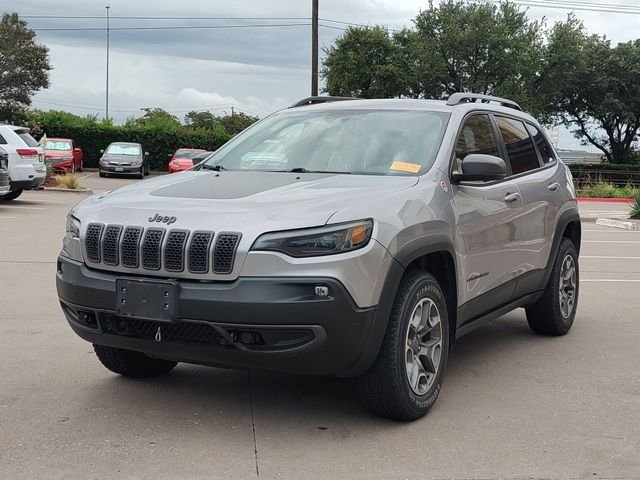 Used 2021 Silver Jeep Trailhawk image 7