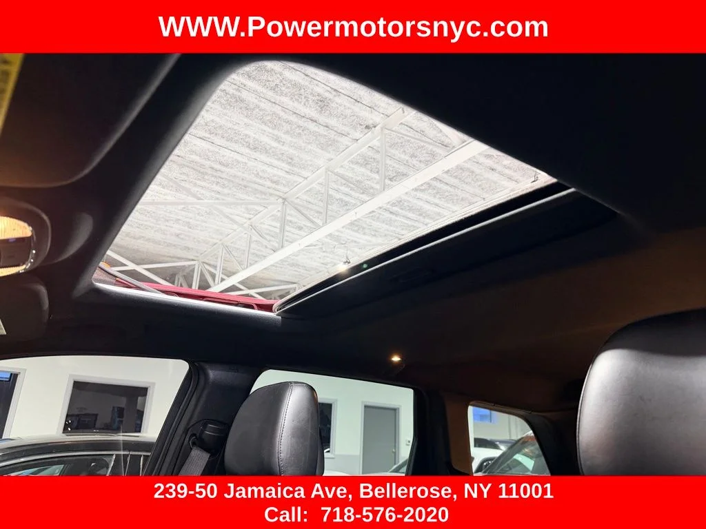 Used 2019 Red Jeep Limited image 36