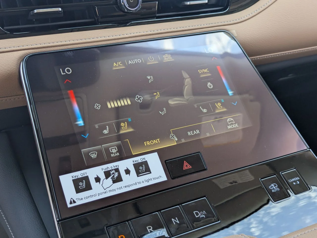 New 2027 RADIANT WHITE INFINITI Luxe 2WD image 18