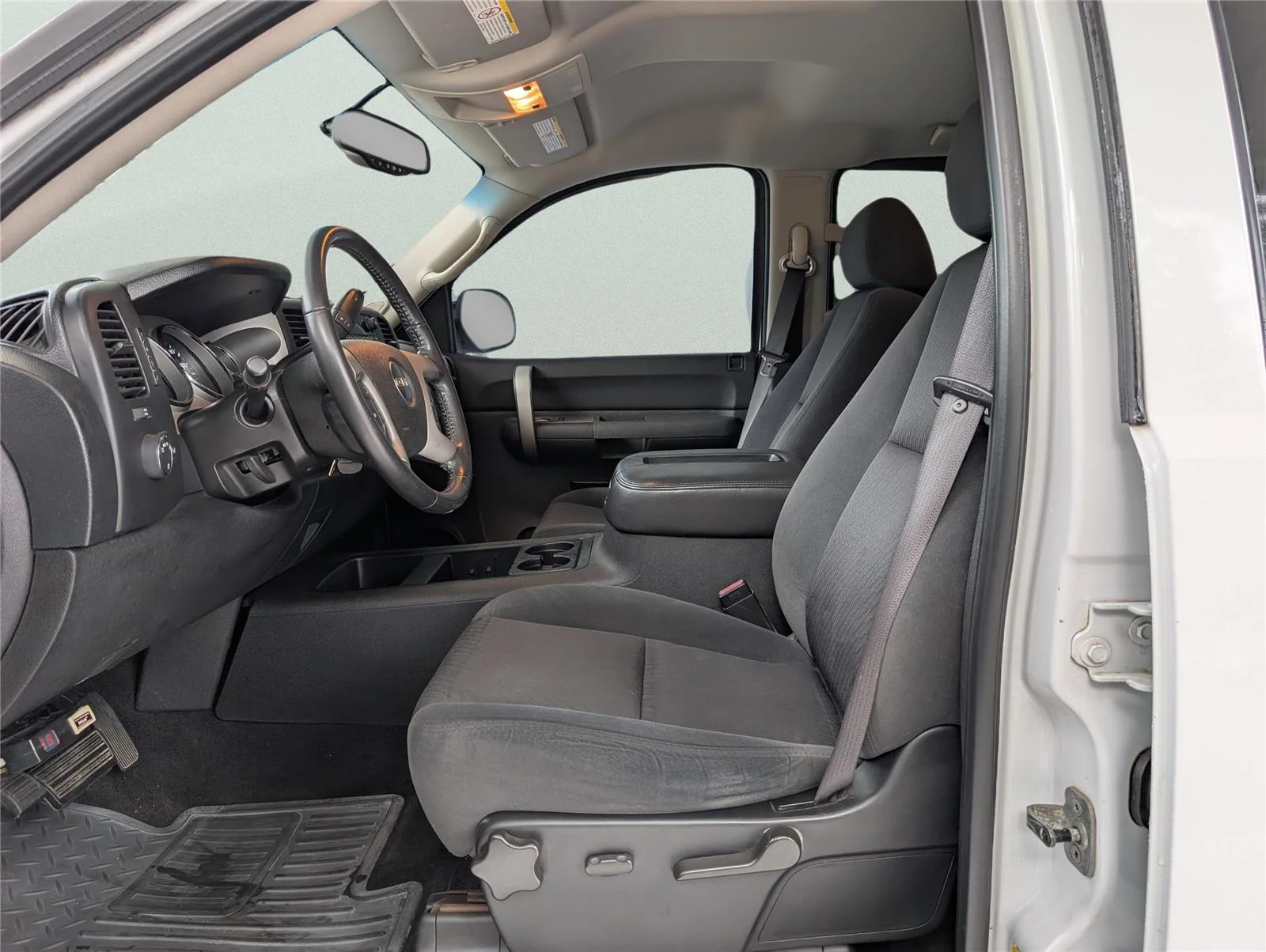 Used 2007 Summit White GMC SLE2 image 12
