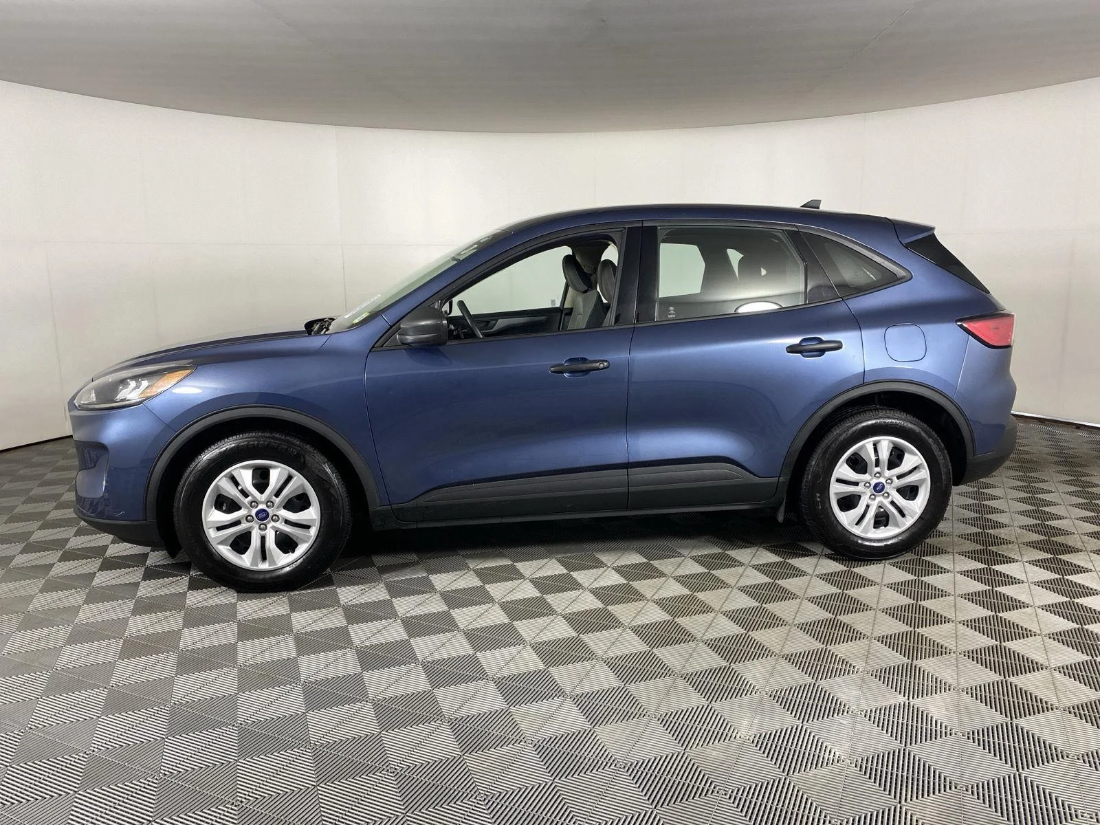 Used 2020 Blue Ford S image 14
