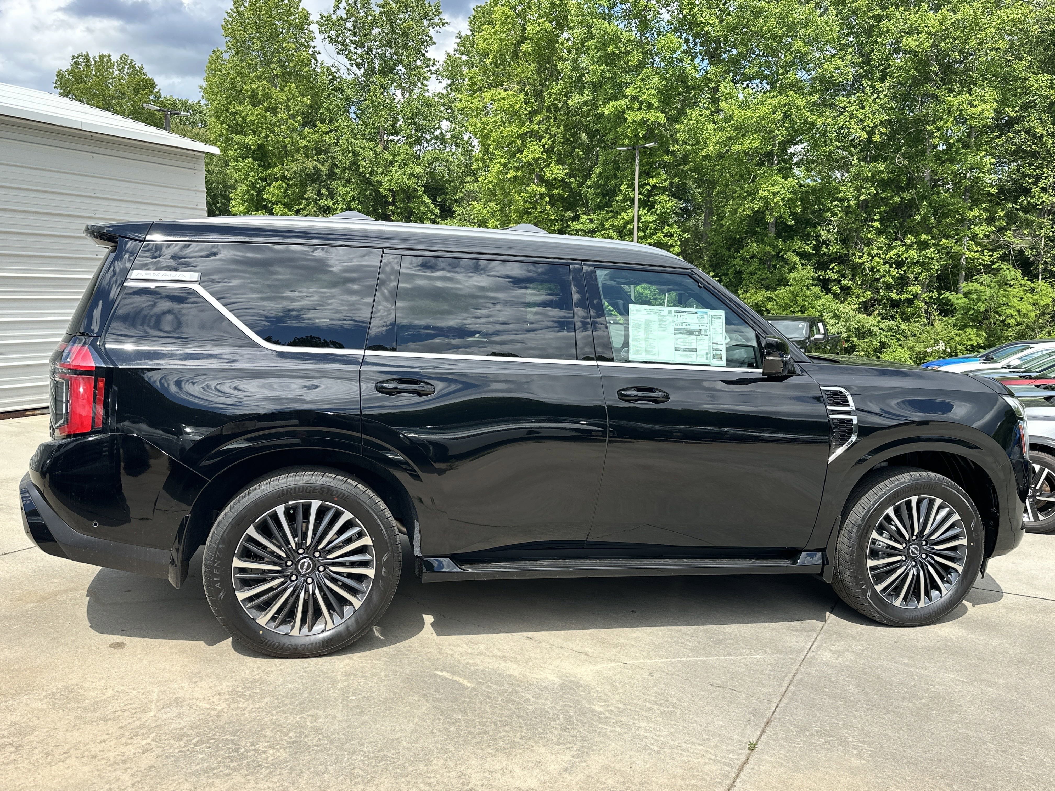2025 Nissan Armada Platinum Reserve - Photo 9