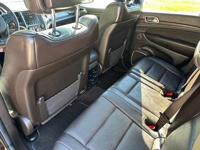 Used 2014 Deep Auburn Pearlcoat Jeep Summit image 17
