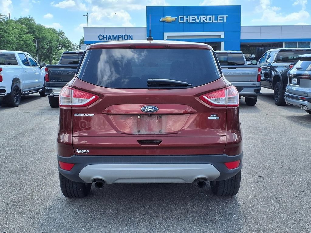 Used 2014 Orange Ford SE image 5