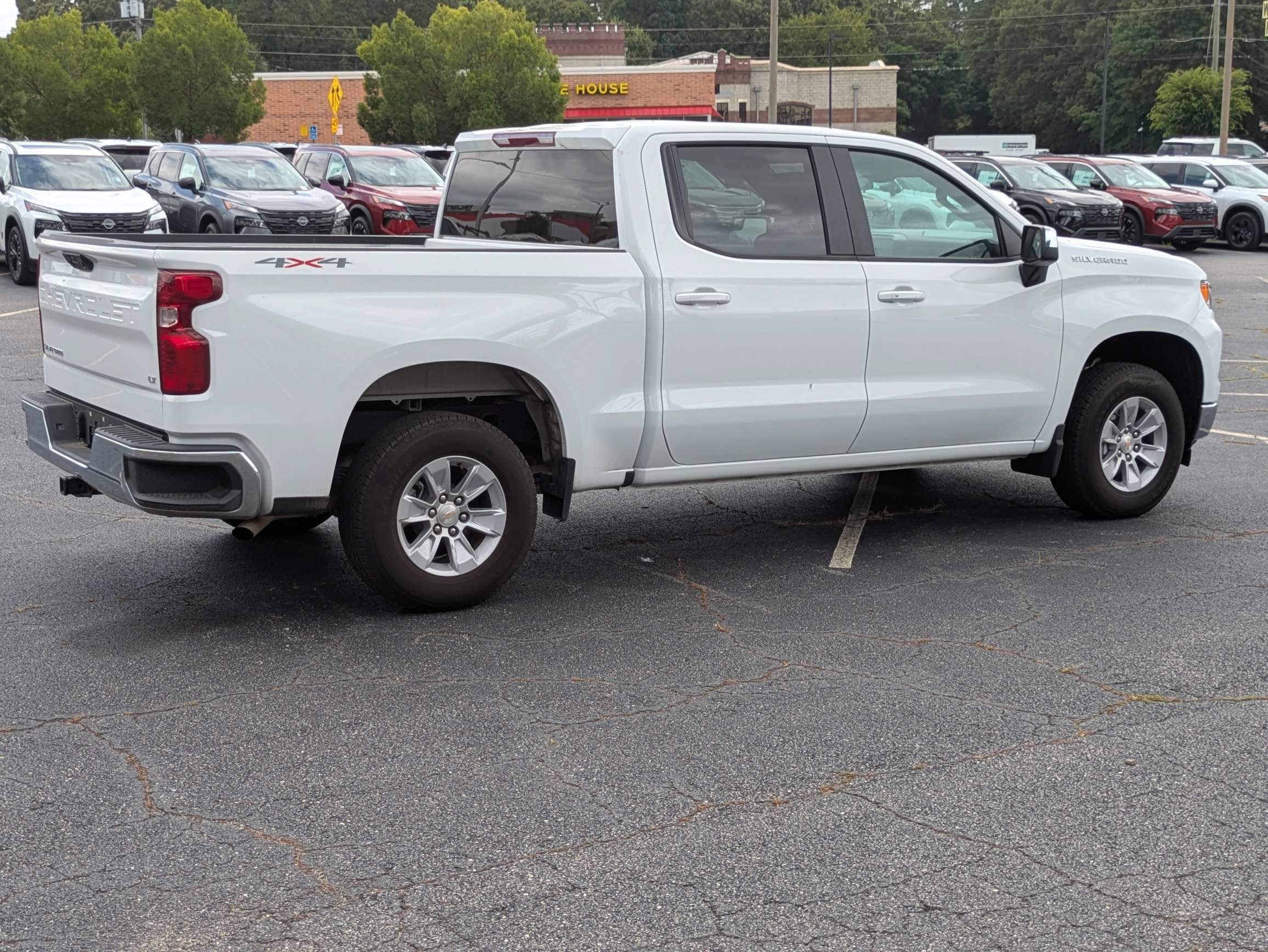 Used 2026 White Chevrolet LT image 3