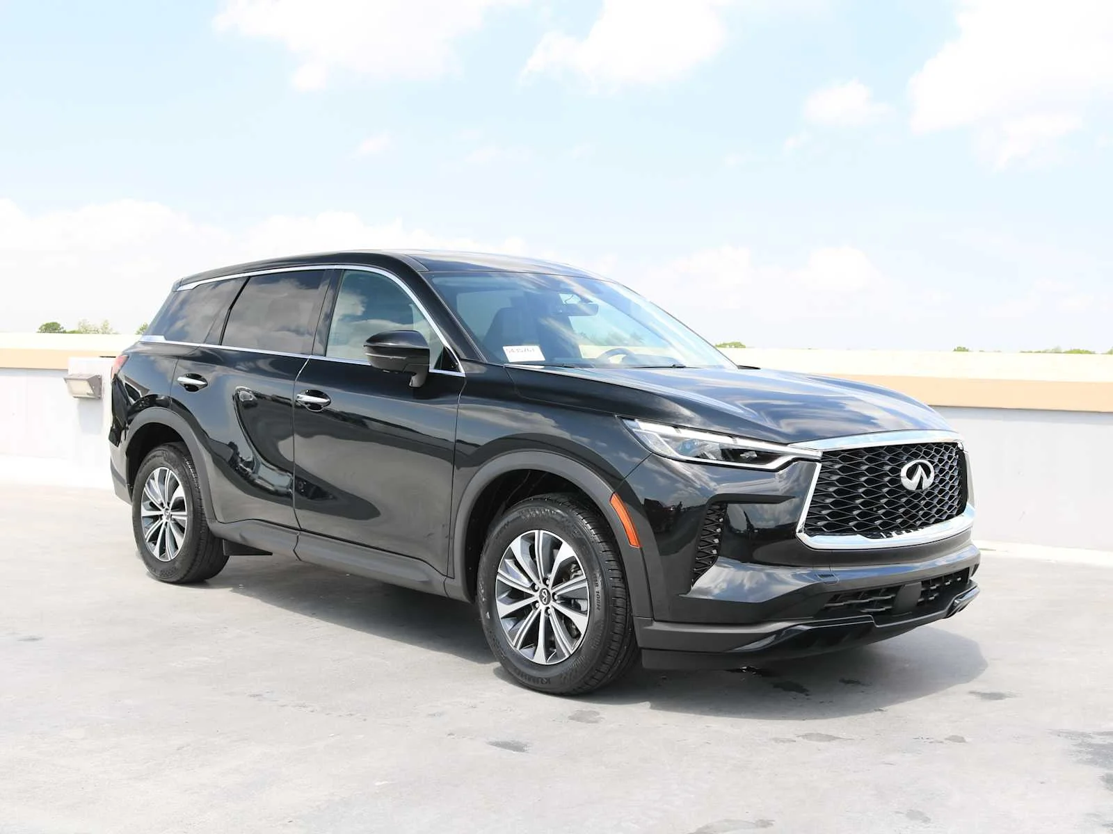 2025 INFINITI QX60 PURE