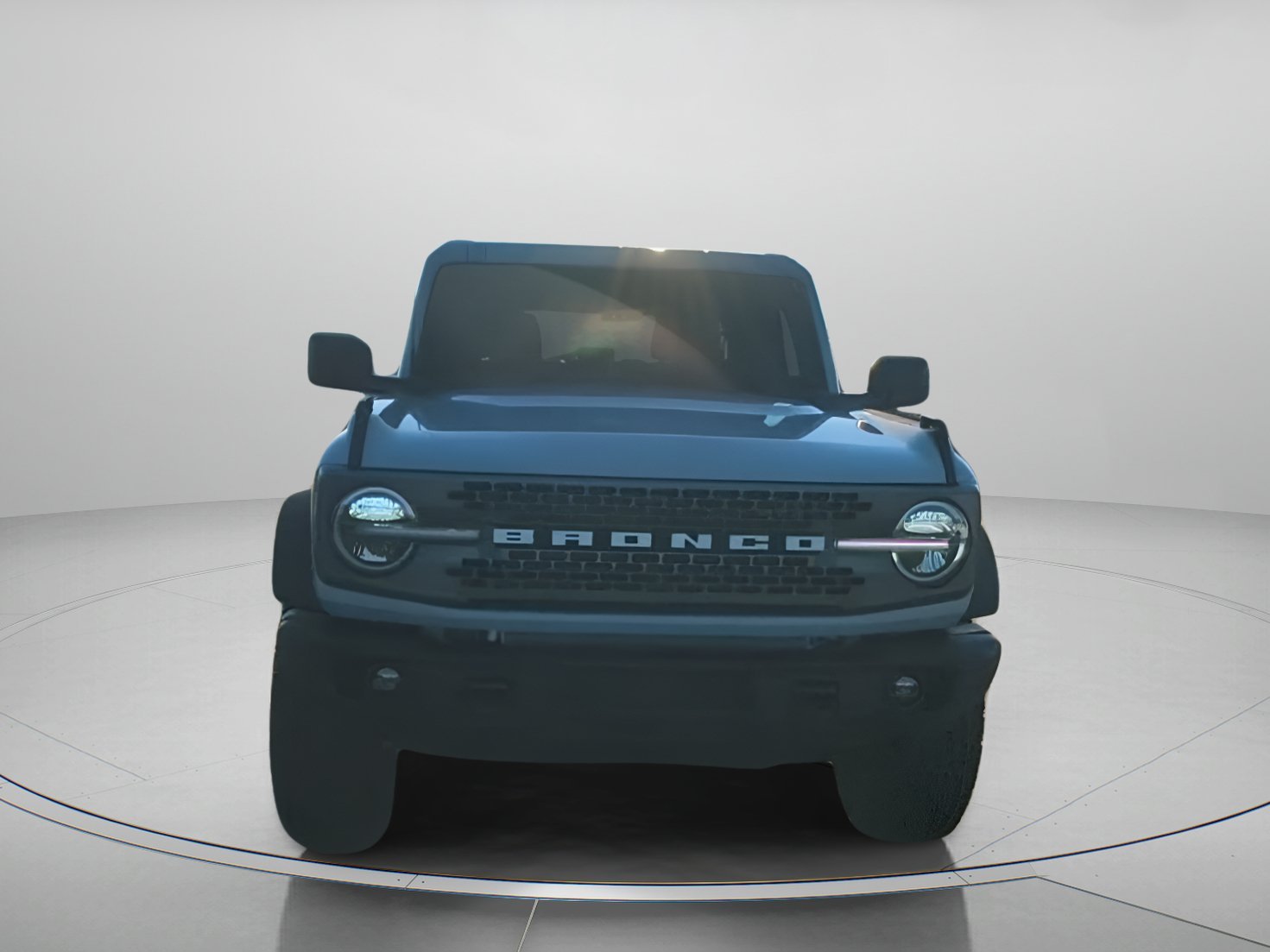 New 2026 Avalanche Gray Ford Badlands® image 5