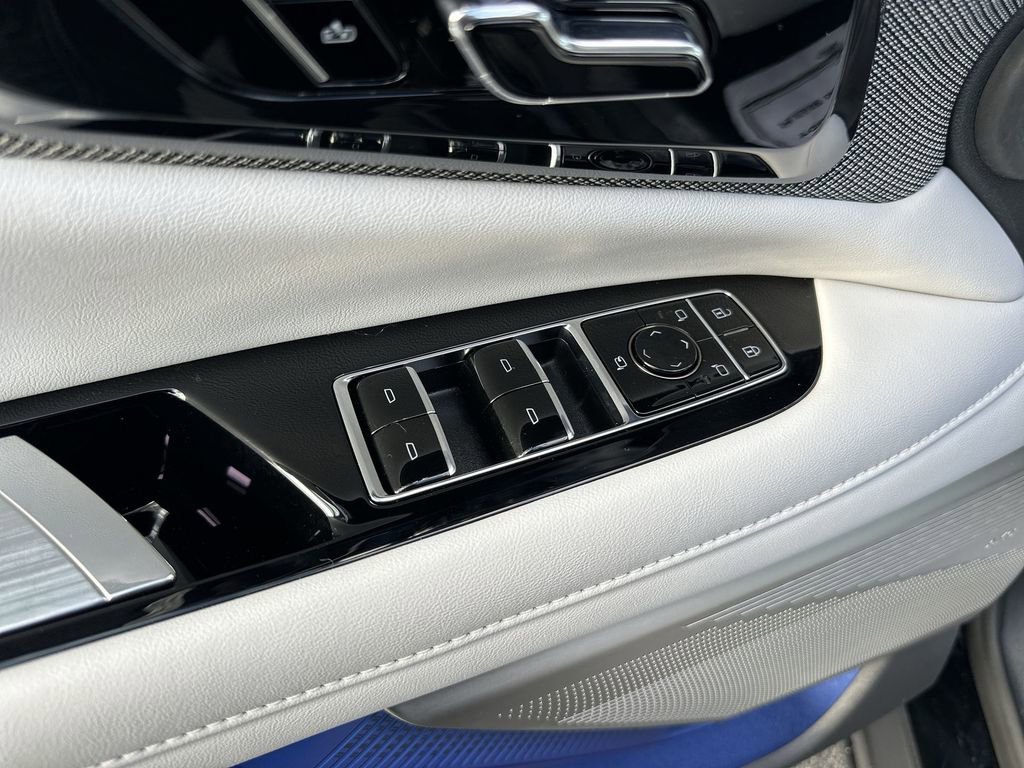 2026 Cadillac OPTIQ Sport - Photo 13