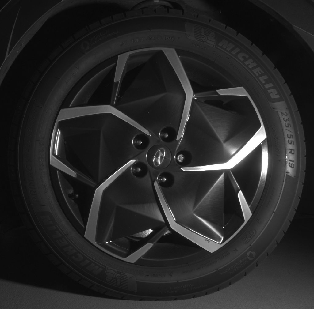 2024 Hyundai IONIQ 5 SE - Photo 10