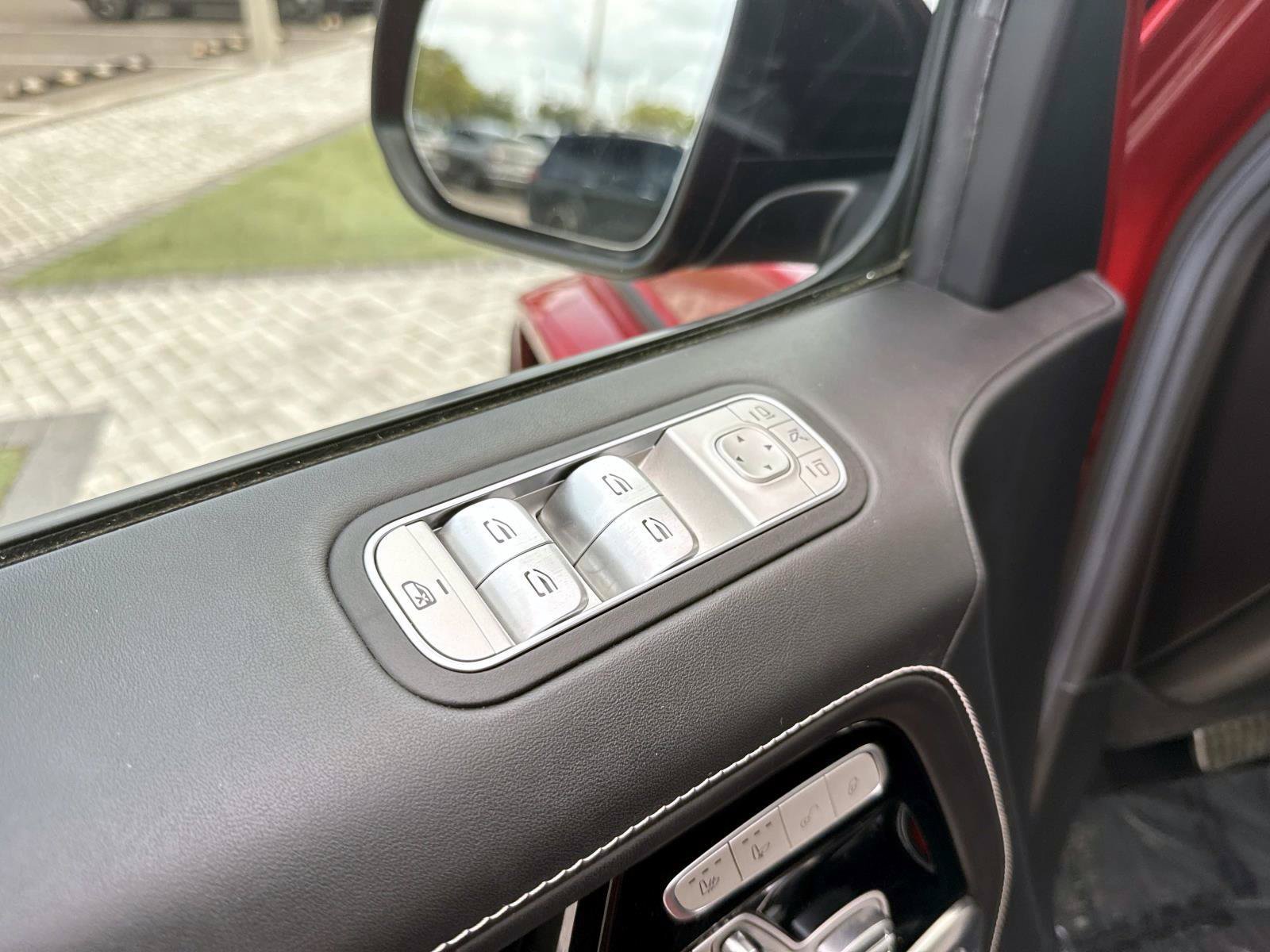 Certified Used 2022 Cardinal Red Metallic Mercedes-Benz G 63 AMG® image 19
