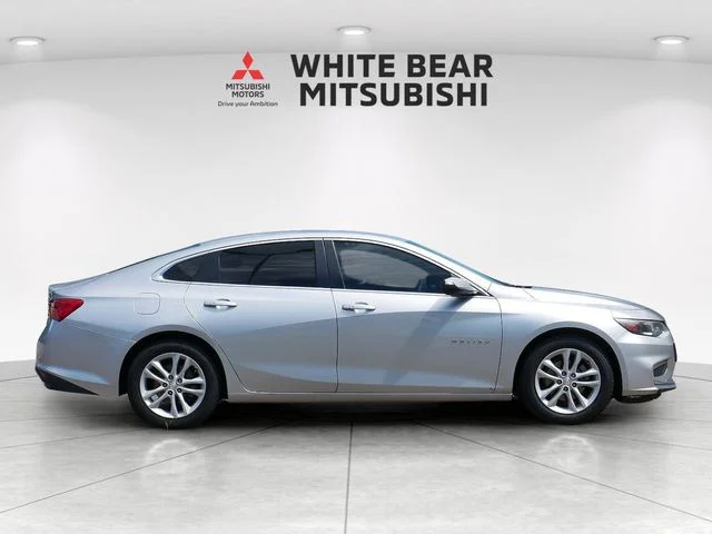 Used 2017 Silver Chevrolet Hybrid image 6