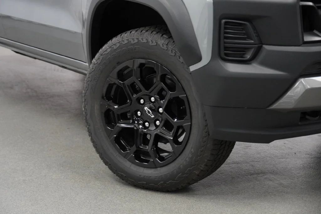 New 2026 Sterling Gray Metallic Chevrolet Trail Boss image 7