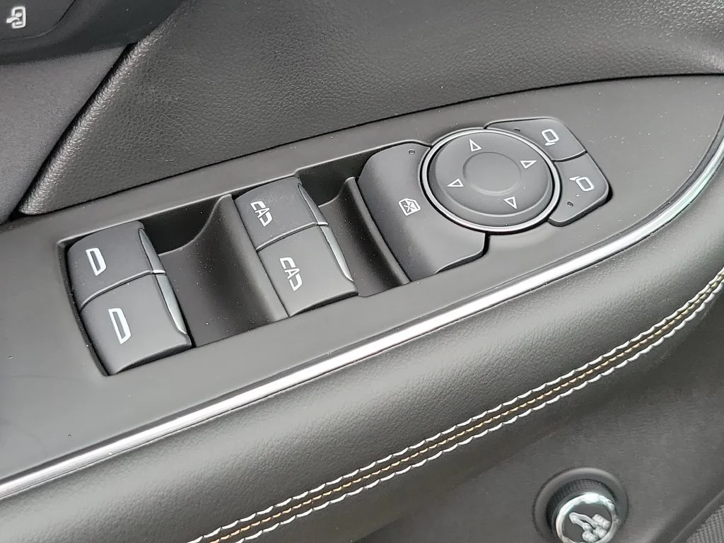 2026 Buick Envision Sport Touring - Photo 22
