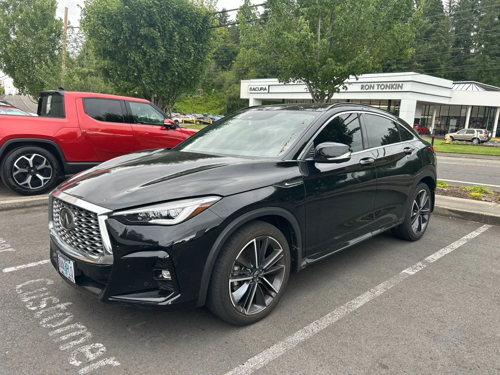 Used 2023 Black INFINITI ESSENTIAL image 1