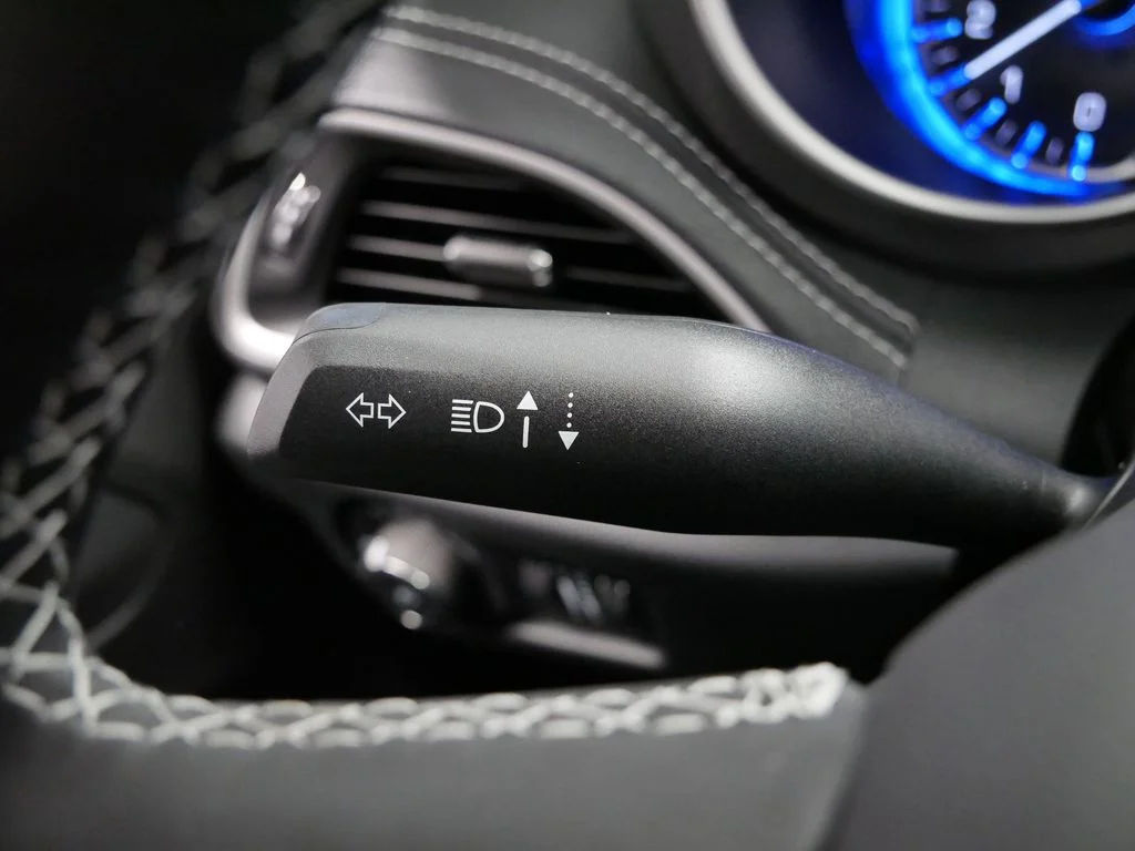 2026 Chrysler Pacifica Select - Photo 27