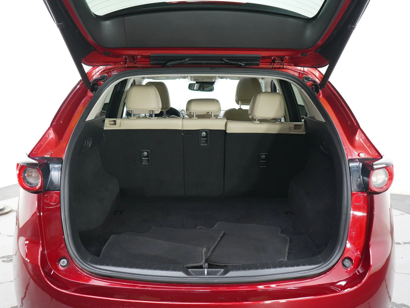 Used 2020 Soul Red Crystal Metallic Mazda Touring image 16