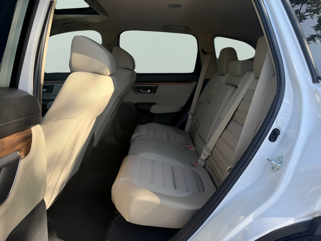Used 2021 White Honda EX image 11