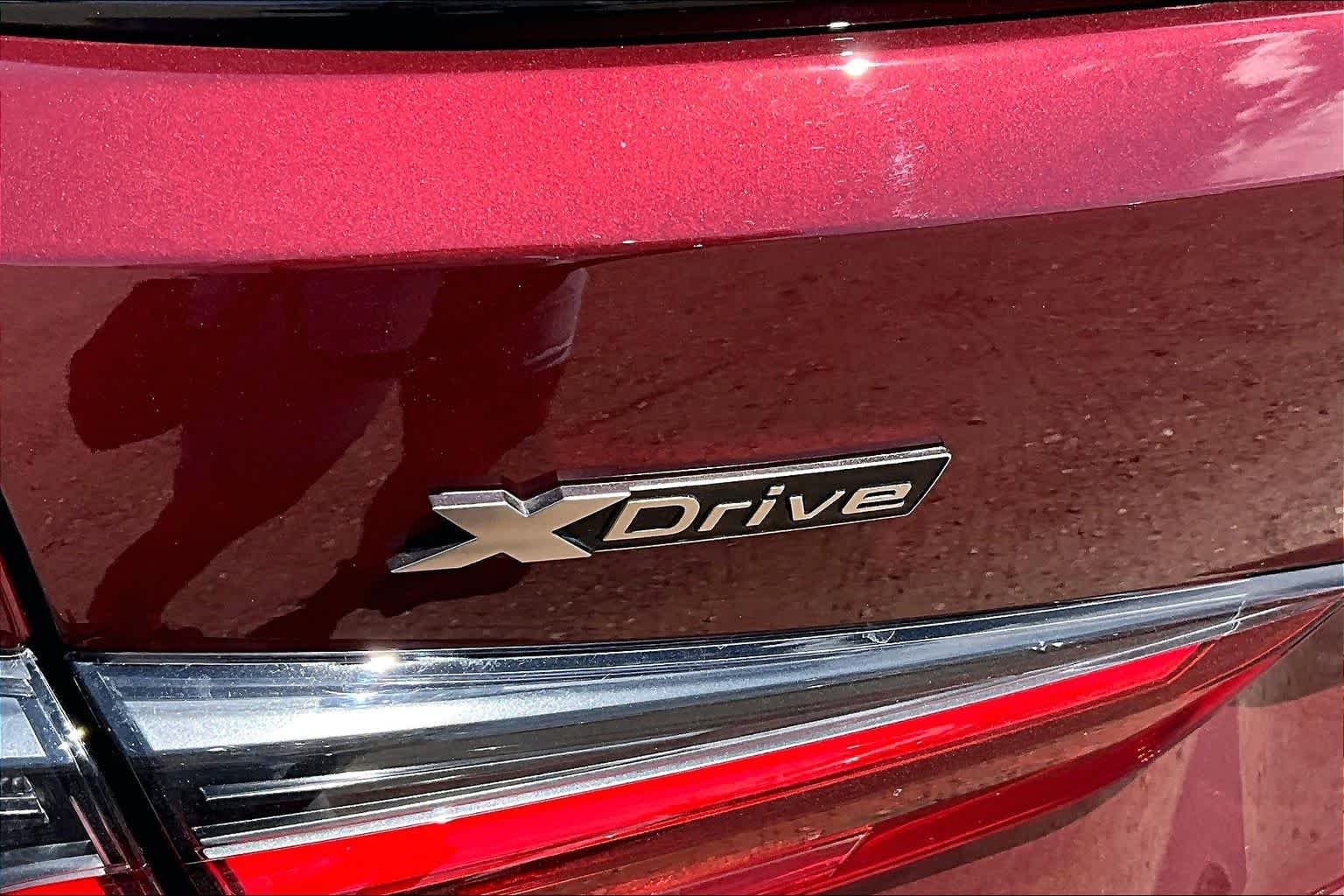 Used 2023 Aventurin Red Metallic BMW M440i xDrive image 28