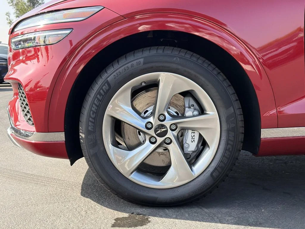 New 2026 Red Genesis 2.5T image 13