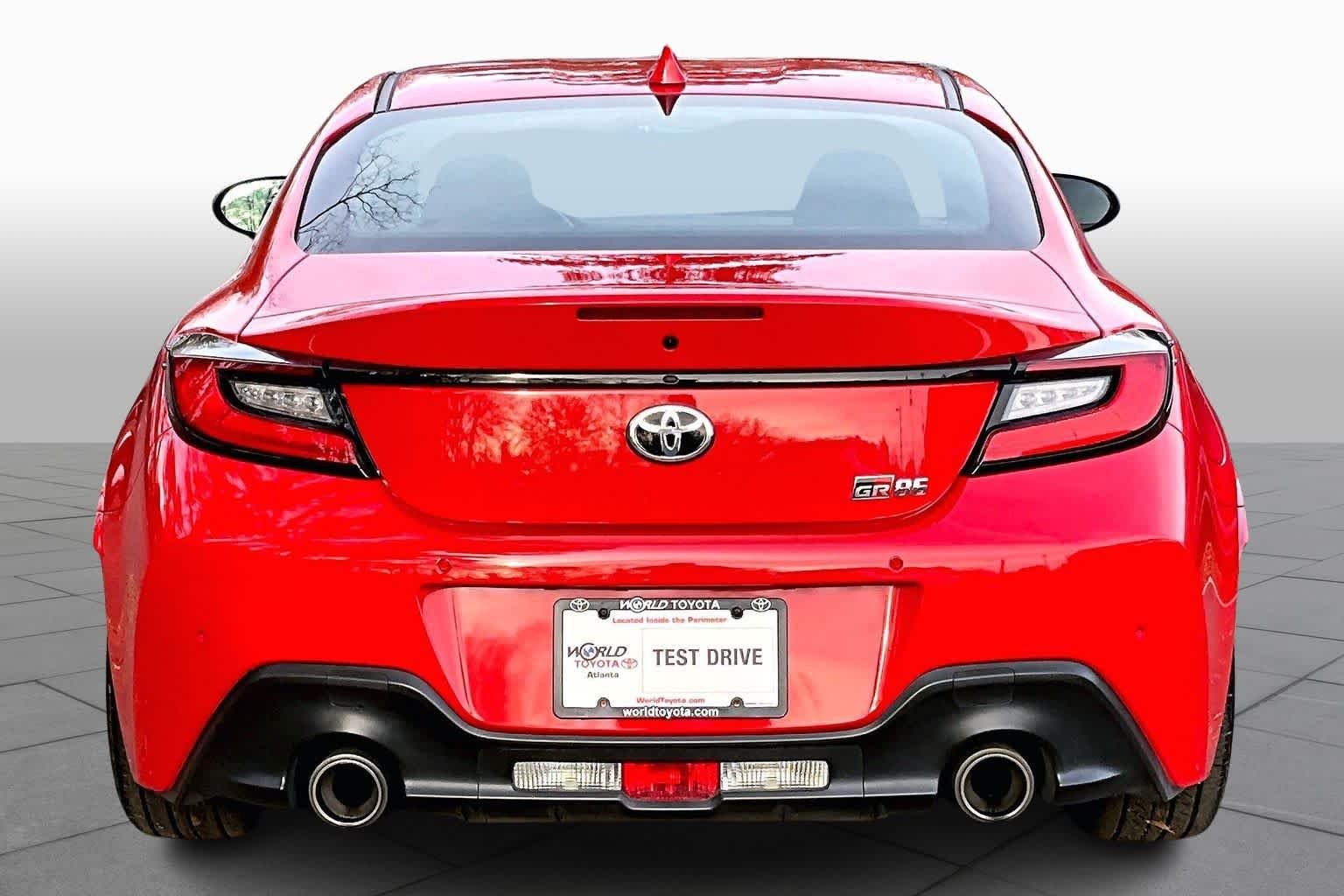Used 2023 Track bRed Toyota  image 4