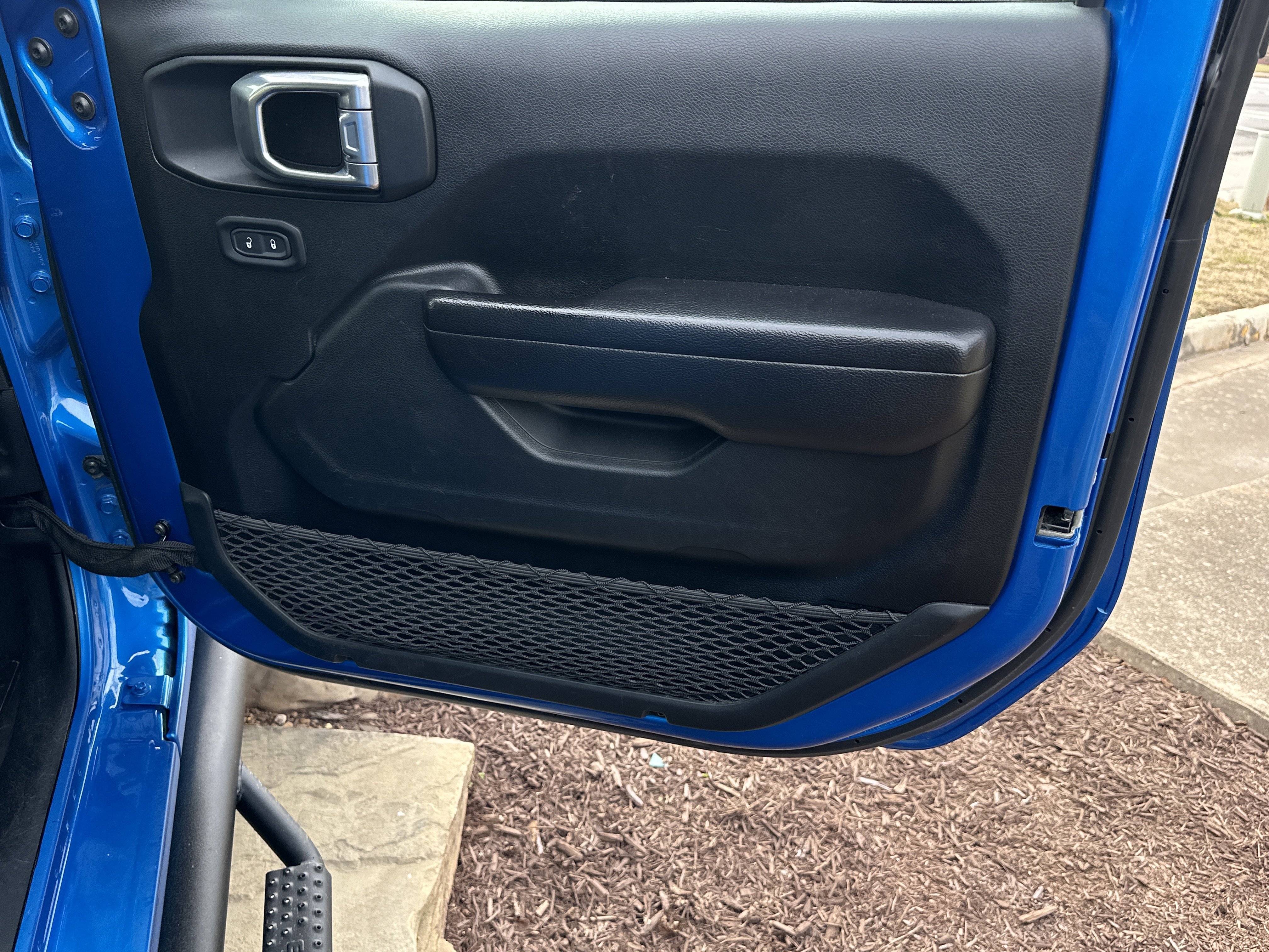 Used 2021 Hydro Blue Pearlcoat Jeep Rubicon image 11