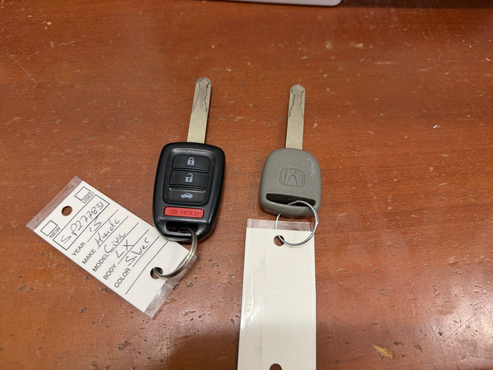 Used 2015 Silver Honda LX image 36