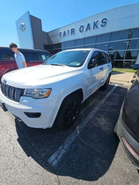 Certified Used 2020 White Jeep Overland image 1