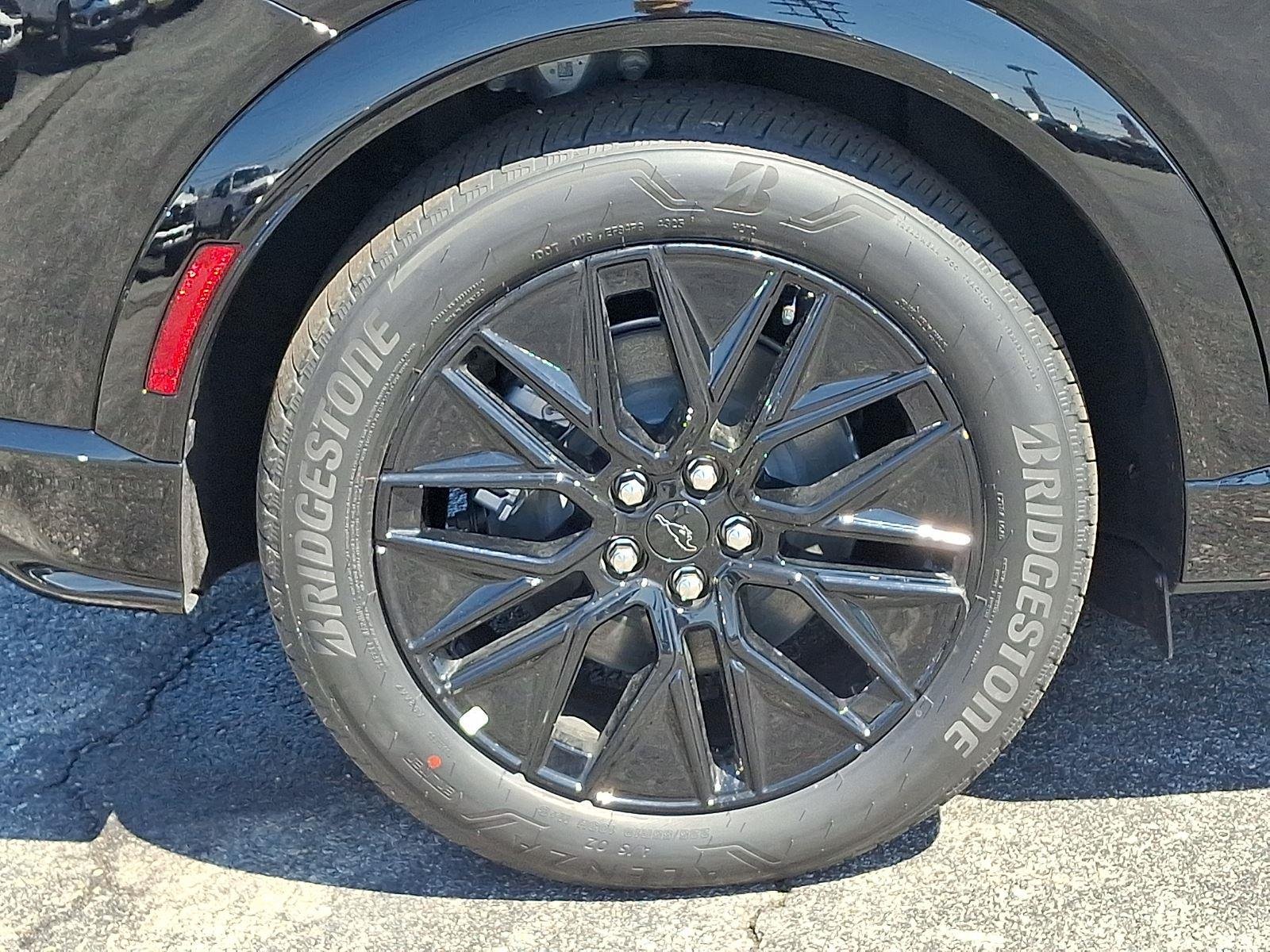 New 2026 Shadow Black Ford Premium image 5