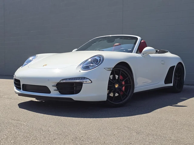 2015 Porsche 911 Carrera 4S