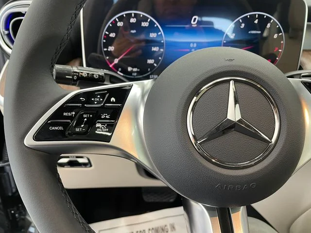 New 2027 Beige Mercedes-Benz GLC 300 image 24