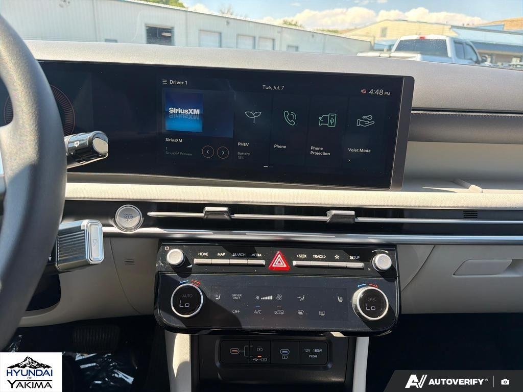 Certified Used 2025 Cashmere Bronze Hyundai SEL image 19
