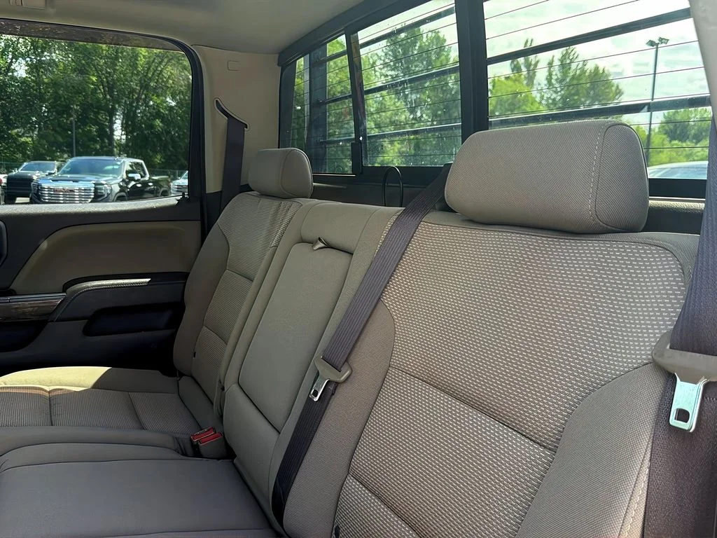 2018 Chevrolet Silverado 3500HD LT - Photo 28