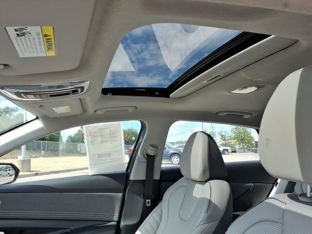 Used 2024 Silver Hyundai Limited image 13