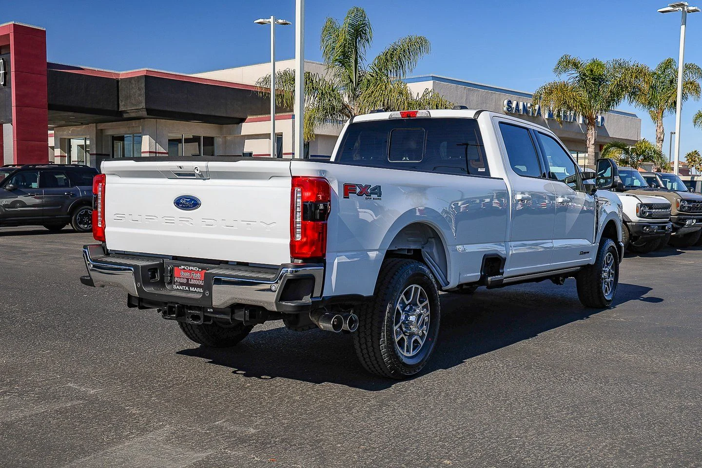 New 2026 Oxford White Ford F-350® Lariat® image 4