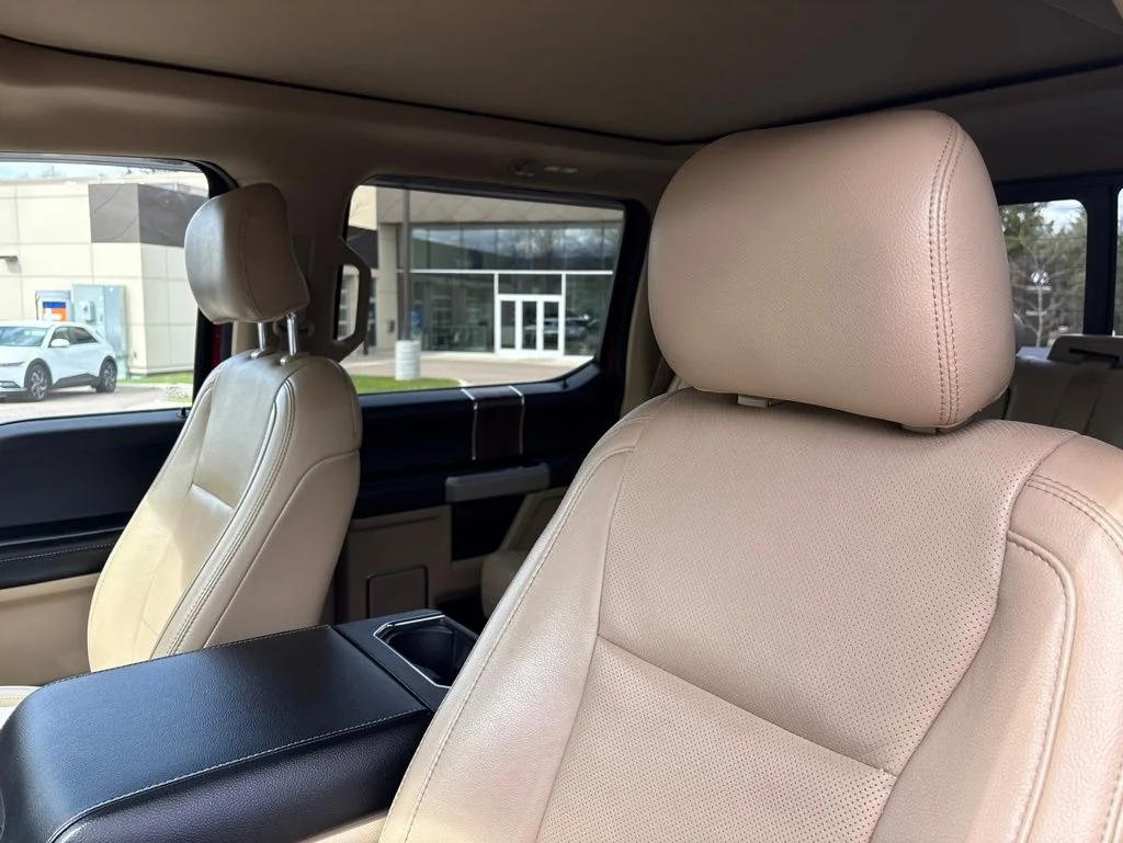 Used 2016 Ruby Red Metallic Tinted Clearcoat Ford Lariat image 10