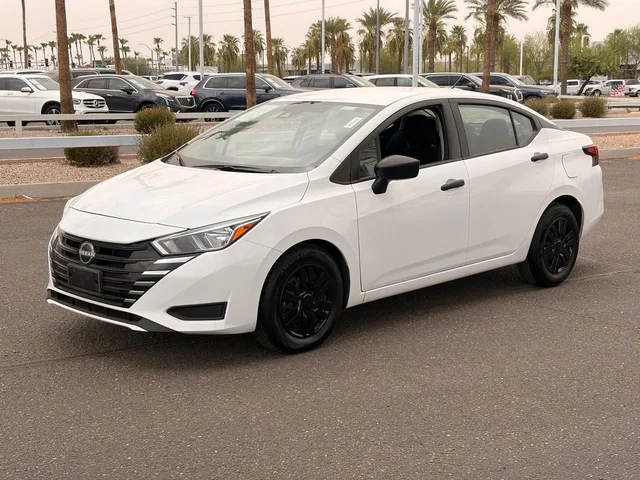 2024 Nissan Versa 1.6 S