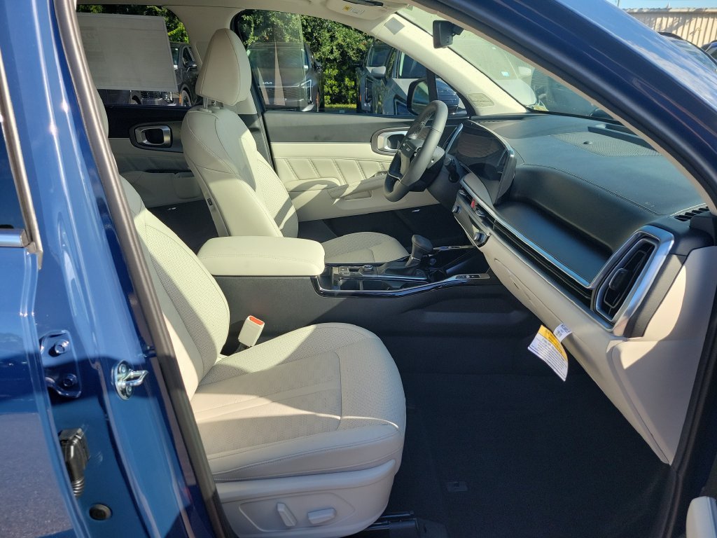 New 2026 Midnight Lake Blue Kia SX image 7