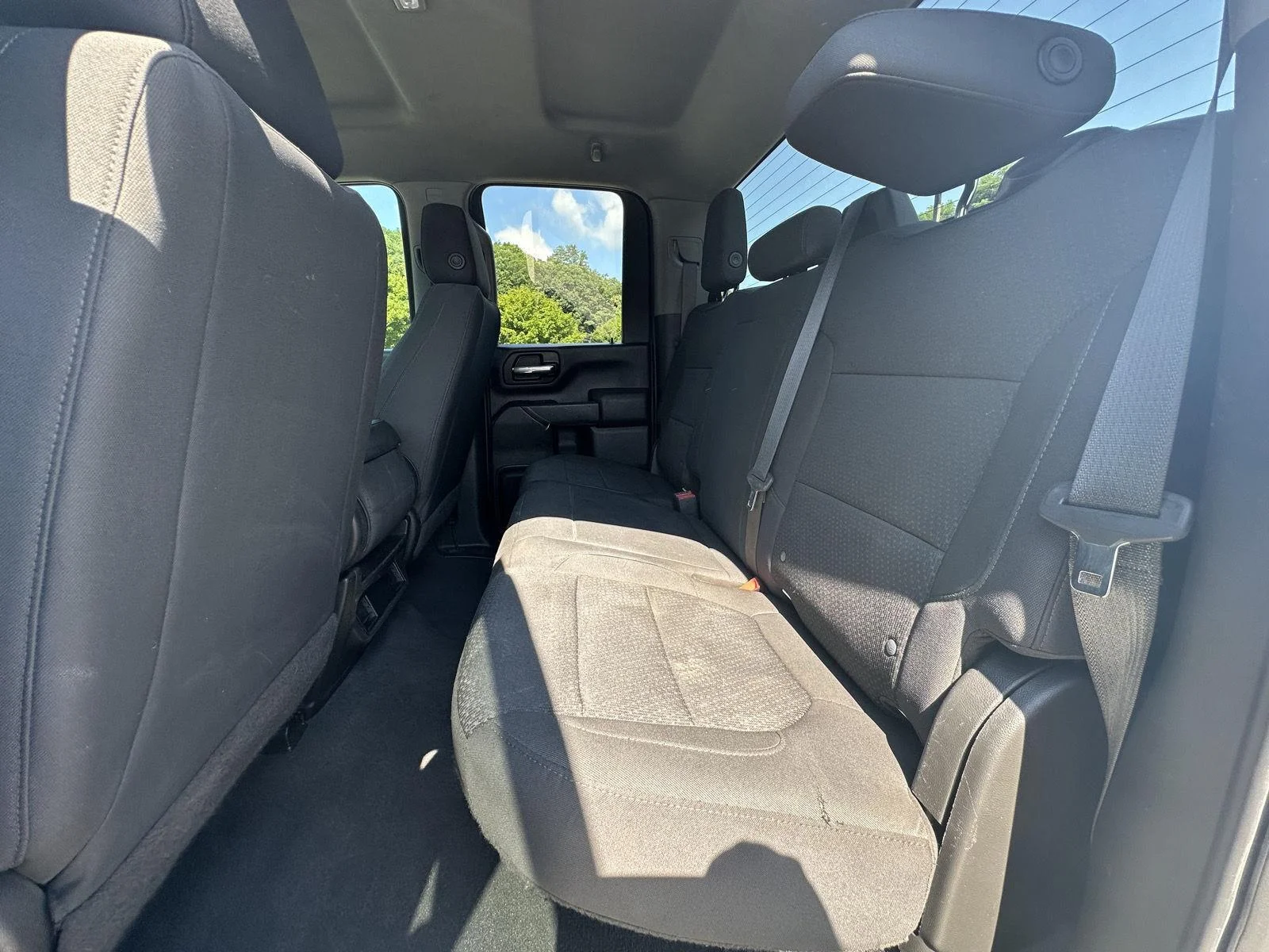 Used 2022 Summit White Chevrolet Custom image 11