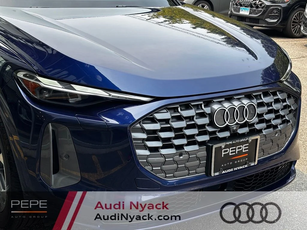 Used 2025 Blue Audi 2.0T Premium image 6
