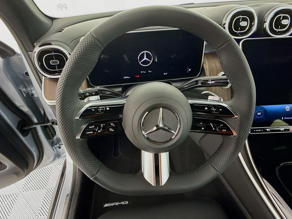 Used 2026 Silver Mercedes-Benz GLC 300 image 12