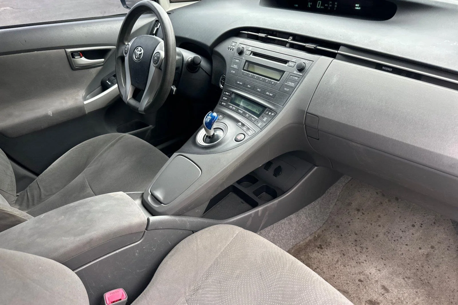 Used 2010 Blizzard Pearl TOYOTA  image 15