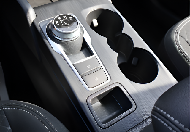 Used 2025 White Ford Active image 26