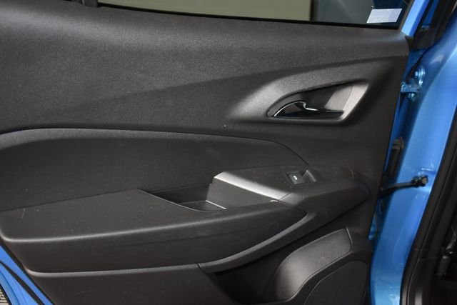 Used 2025 Blue Chevrolet 1RS image 23
