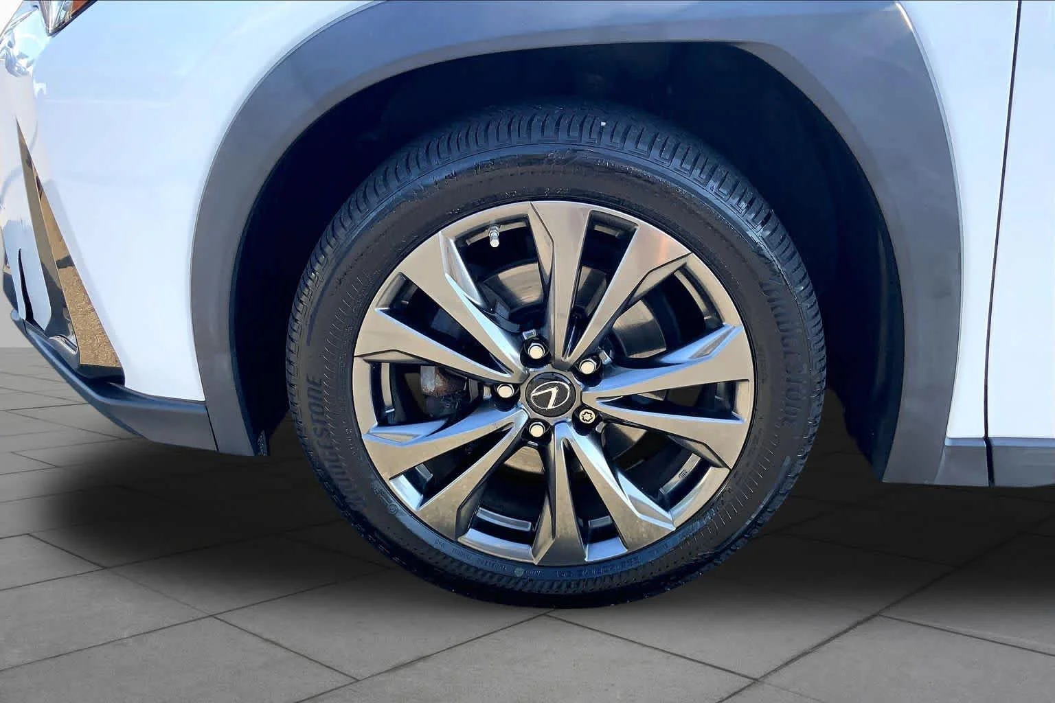 Used 2019 Ultra White Lexus F SPORT image 11