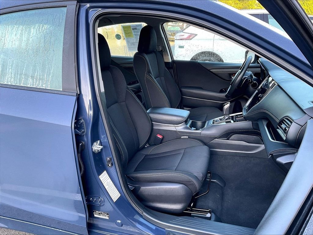 Used 2025 Cosmic Blue Pearl Subaru Premium image 11