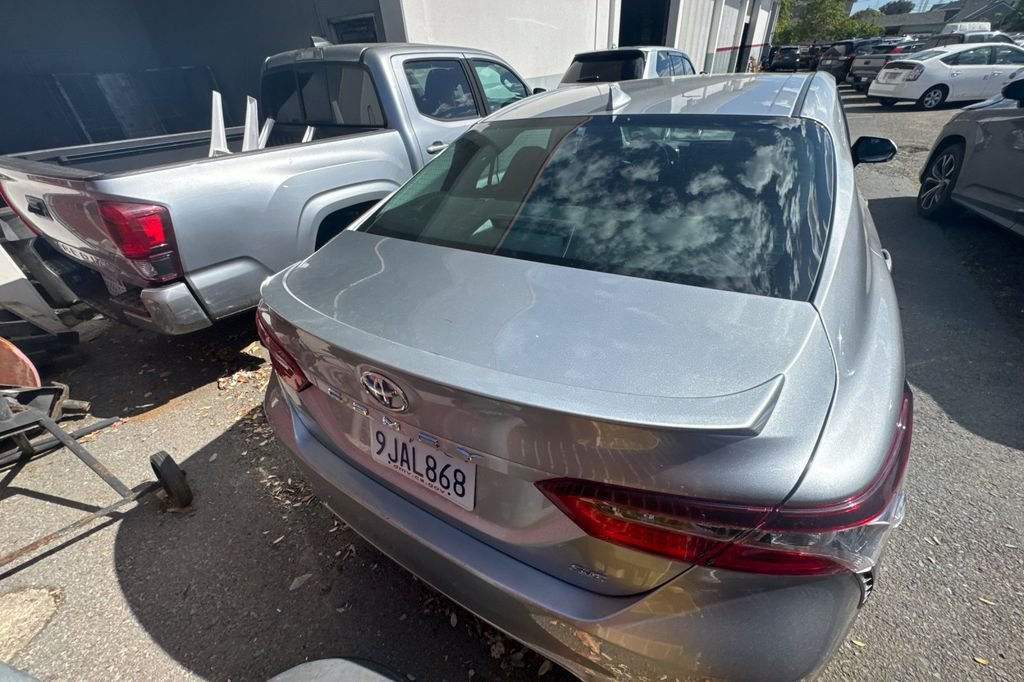 2024 Toyota Camry SE photo 5