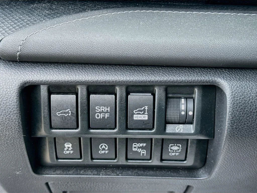 Used 2020 Blue Subaru Touring image 10