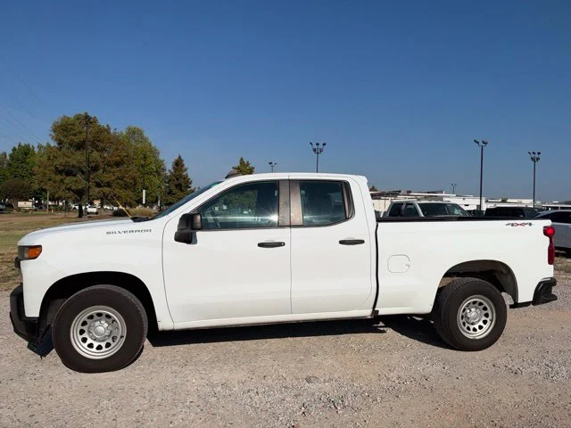 Used 2020 White Chevrolet WT image 8